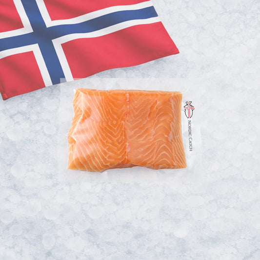 Skinless 6 oz Norwegian Atlantic salmon portion for sushi